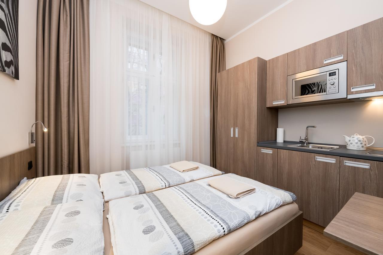 Manesova Astra Apartment Прага Экстерьер фото